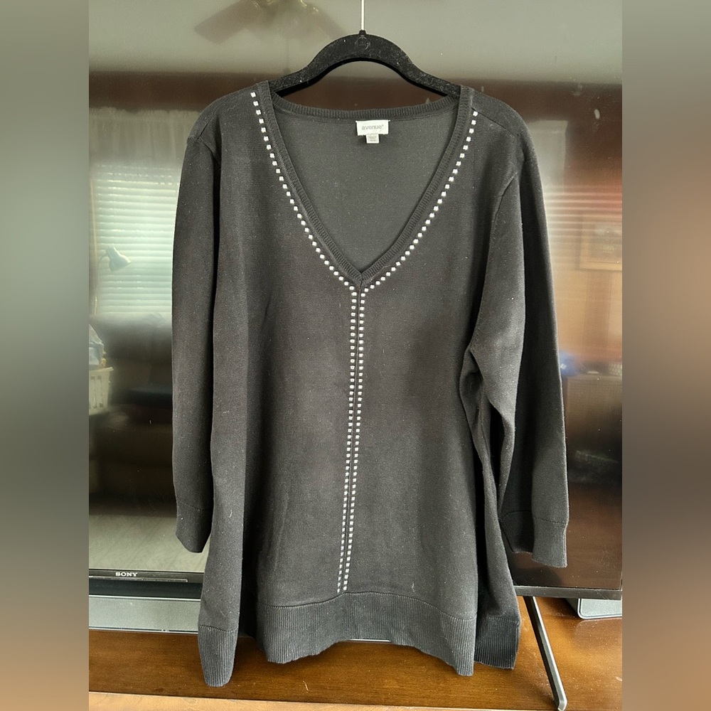 Avenue Black Knit Top